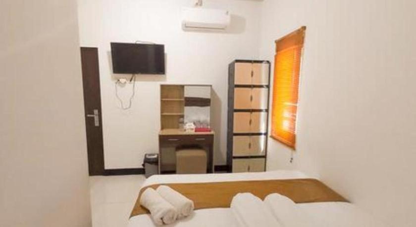 Merr 57 Surabaya Exterior foto